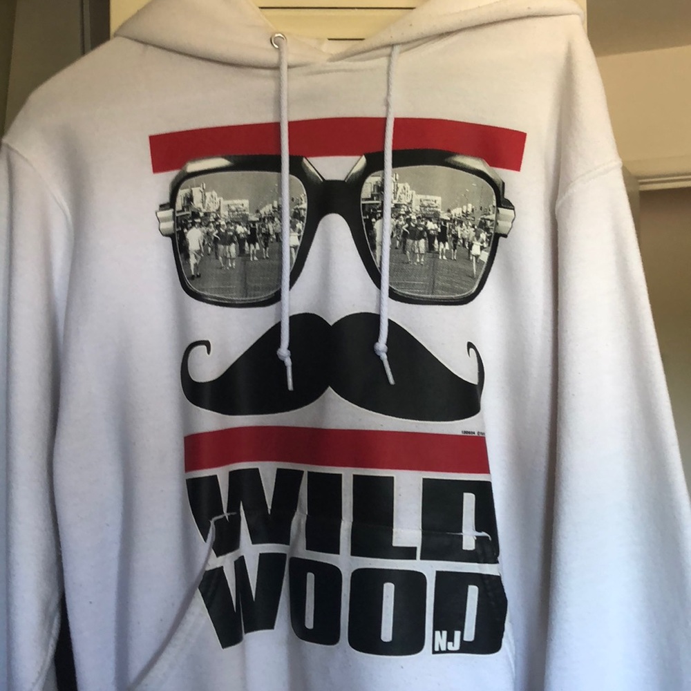 Tourist’s WILDWOOD, NJ Sweatshirt w/ Hood